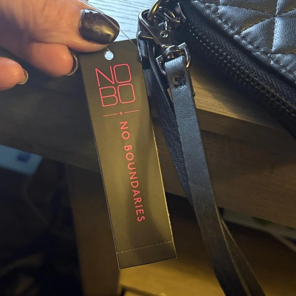 No Boundaries stylish quilted